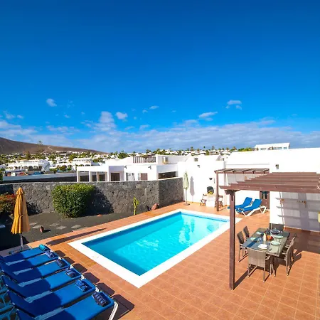 Vida Playa Blanca (Lanzarote)